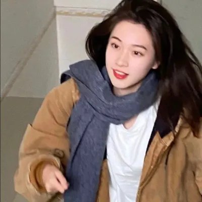正面全裸
